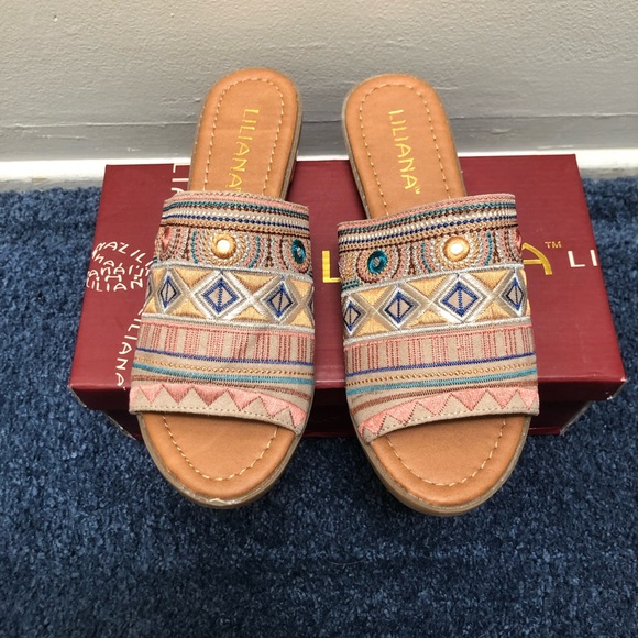liliana sandals wholesale